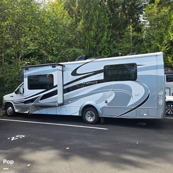 2015 Winnebago Aspect 27K, $ 46,700
