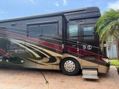 2018 Tiffin Allegro Bus 40 AP, $ 256,000
