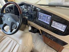 2018 Tiffin Allegro Bus 40 AP, $ 256,000