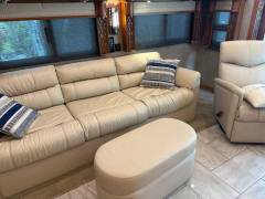 2018 Tiffin Allegro Bus 40 AP, $ 256,000