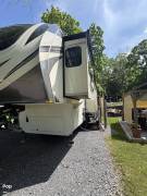 2019 Grand Design Solitude M-380FL, $ 50,000