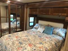 2018 Jayco Seneca 37HJ, $ 165,000