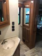 2018 Jayco Seneca 37HJ, $ 165,000