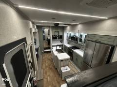 2024 CrossRoads Redwood 4200FL, $ 127,900
