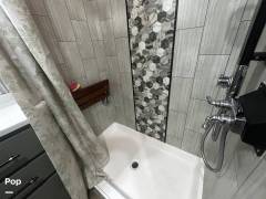 2024 CrossRoads Redwood 4200FL, $ 127,900