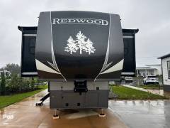 2024 CrossRoads Redwood 4200FL, $ 127,900