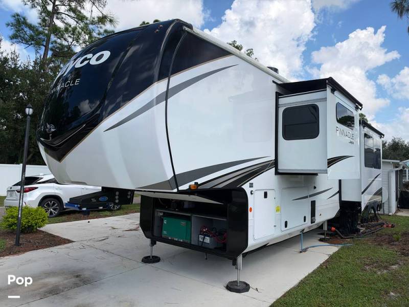 2026 Jayco Pinnacle 38FBRK, $ 107,000