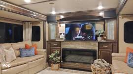 2019 Grand Design Solitude 380FL, $ 53,000