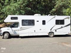 2020 Thor Motor Coach Majestic 28A, $ 35,000