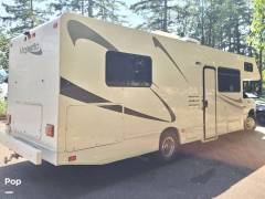 2020 Thor Motor Coach Majestic 28A, $ 35,000