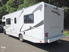 2020 Thor Motor Coach Majestic 28A, $ 35,000