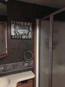 2014 Winnebago Adventurer 38Q, $ 93,900