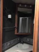 2014 Winnebago Adventurer 38Q, $ 93,900