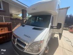 2008 Itasca Navion 24H, $ 37,950