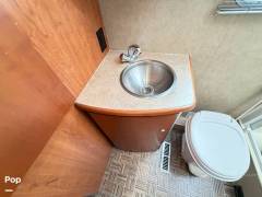2008 Itasca Navion 24H, $ 37,950
