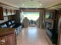 2015 Georgetown XL 378TS, $ 60,000