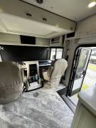 2023 Fleetwood Bounder 36F, $ 156,000