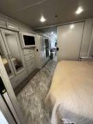 2023 Fleetwood Bounder 36F, $ 156,000