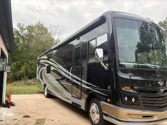 2018 Fleetwood Bounder 36H, $ 86,000