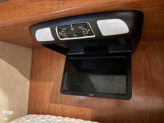 2018 Fleetwood Bounder 36H, $ 86,000