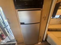2014 Leisure Travel Serenity 24CB, $ 73,000