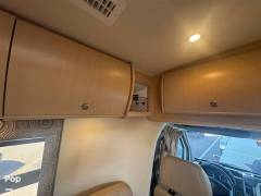 2014 Leisure Travel Serenity 24CB, $ 73,000