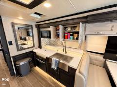 2023 Thor Motor Coach Tuscany 45BX, $ 484,000