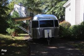 2019 Airstream International Serenity 30RB, $ 84,500