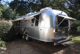 2019 Airstream International Serenity 30RB, $ 84,500