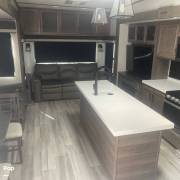 2023 Grand Design Solitude 2930RL, $ 58,400