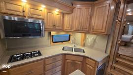 2017 New Horizons Summit 39RL3S, $ 73,500