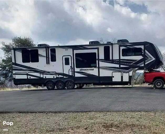 2021 Grand Design Momentum 376THS, $ 79,500
