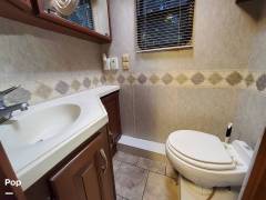2005 Newmar Kountry Star 3910, $ 50,000