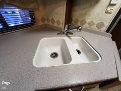 2005 Newmar Kountry Star 3910, $ 50,000