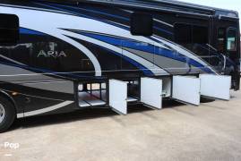 2019 Thor Motor Coach Aria M-3901 Freightliner, $ 193,000