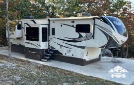 2018 Grand Design Solitude 375RES, $ 44,940