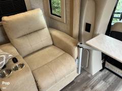 2026 Tiffin Wayfarer 25RW, $ 167,000