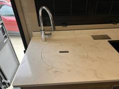 2026 Tiffin Wayfarer 25RW, $ 167,000