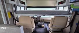2015 Fleetwood Flair 26D, $ 50,000