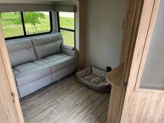 2023 Alliance RV Avenue 37MBR, $ 63,400