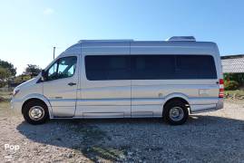 2017 Roadtrek Adventurous CS, $ 88,400