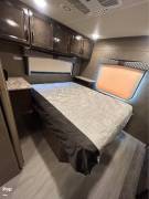 2020 Thor Motor Coach Quantum WS31, $ 94,500