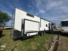 2024 Keystone Montana High Country 377 FL, $ 66,700