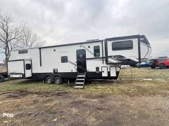 2024 Keystone Montana High Country 377 FL, $ 66,700