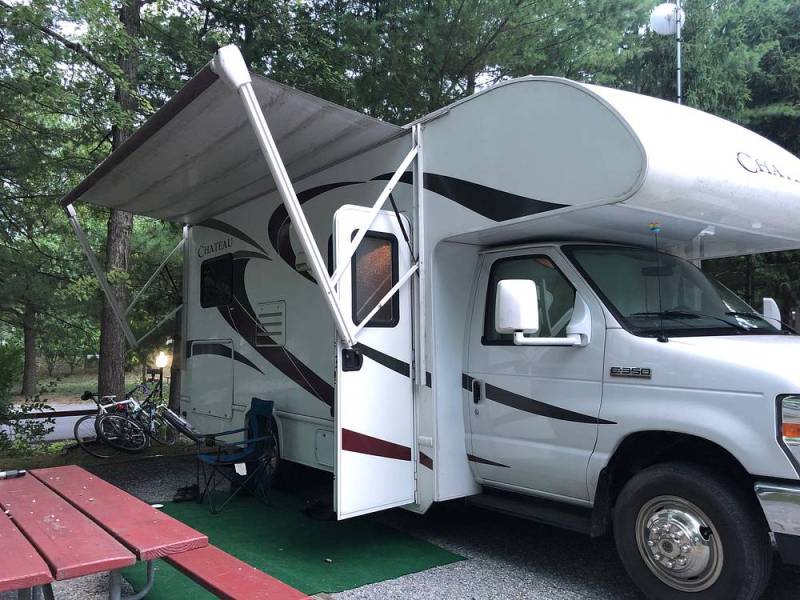 2022 Thor Motor Coach Quantum LC25, $ 65,000