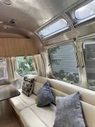 2019 Airstream Flying Cloud 25FB Queen, $ 73,400