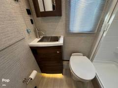 2021 Winnebago Navion 24D, $ 107,000