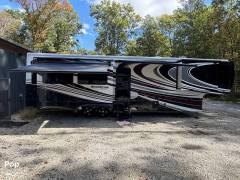 2023 Forest River Riverstone Signature 41RL, $ 117,000