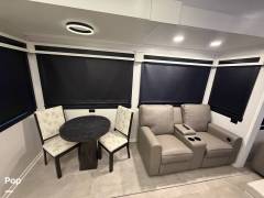 2023 Forest River Riverstone Signature 41RL, $ 117,000