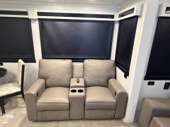 2023 Forest River Riverstone Signature 41RL, $ 117,000